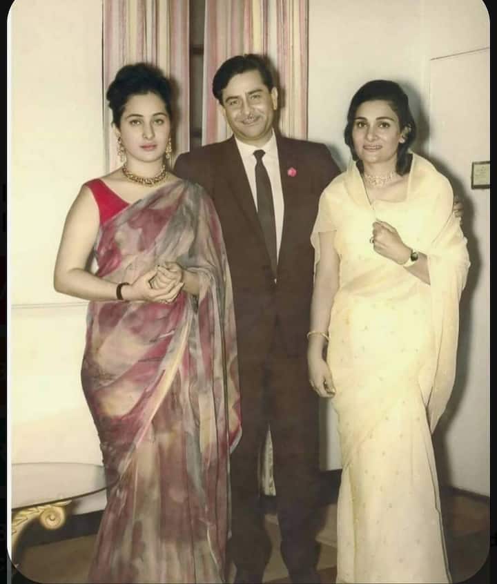 ऋतु नंदा के नाम गिनीज बुक ऑफ वर्ल्ड रिकॉर्ड में भी एक बड़ा रिकॉर्ड दर्ज है. उन्होंने सिर्फ एक दिन में 17 हजार पेंशन पॉलिसियां बेच डाली थीं.