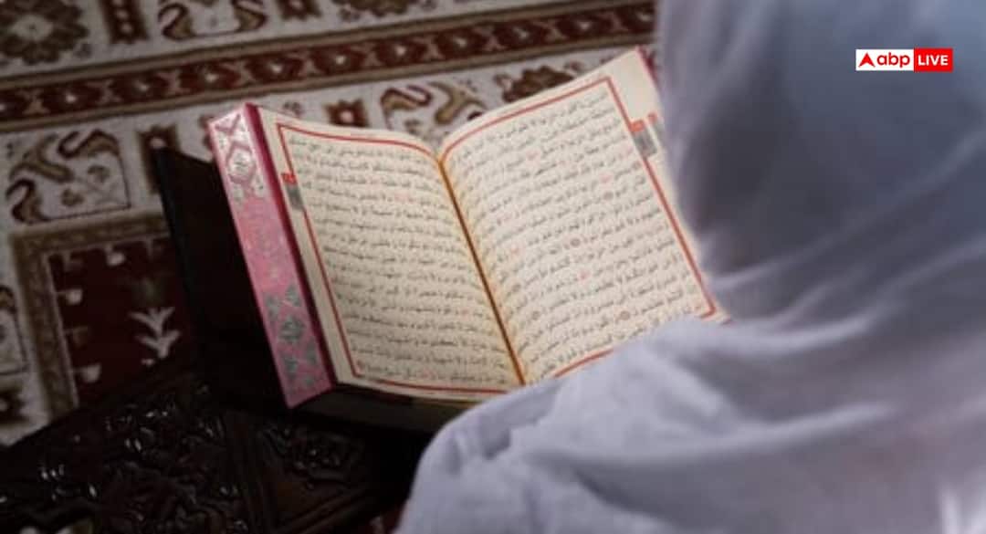 Ayatul-Kursi: आयत अल-कुर्सी हर मुश्किल का हल! जानें इस आयत की बरकत, हिफाजत और फायदे ayatul kursi importance benefits surah baqarah verse 255 in quran Ayatul-Kursi: आयत अल-कुर्सी हर मुश्किल का हल! जानें इस आयत की बरकत, हिफाजत और फायदे