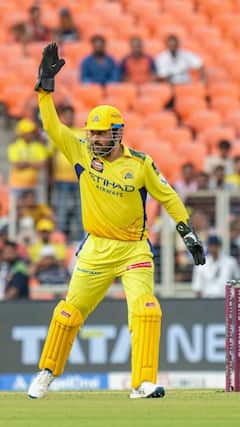 'ক্যাপ্টেন কুল' তাঁকে গালিগালাজ করেছেন! বিস্ফোরক ধোনির প্রাক্তন সতীর্থ