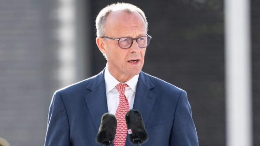 ‘Putin-Zelenskyy Meet Won’t Happen’: German Chancellor As Russian Strikes In Kyiv Kill 21