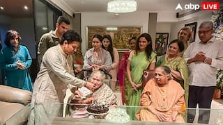 सचिन तेंदुलकर की पूरी फैमिली आई साथ, मनाया मां का जन्मदिन, शादी से पहले घर में नजर आईं बहू सानिया चंडोक