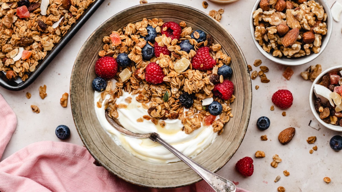 6 Foods That Look Healthy But Are Silent Sugar Bombs