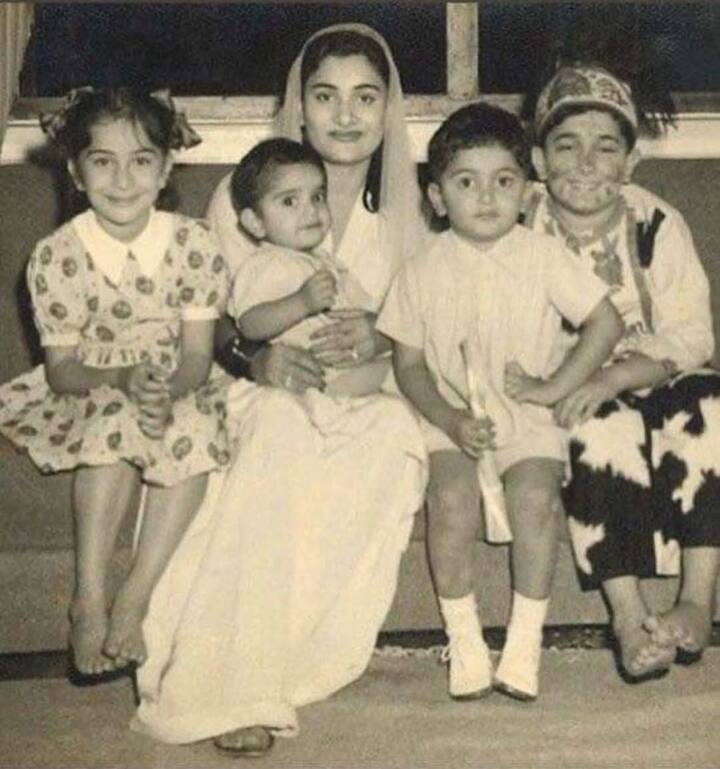 71 साल की उम्र में ऋतु नंदा का निधन हो गया, लेकिन आज भी उनका परिवार उन्हें बहुत याद करता है.