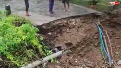 देहरादून-उत्तरकाशी में रेड अलर्ट, चमोली में बिगड़े हालात, लोगों से घरों में रहने की अपील