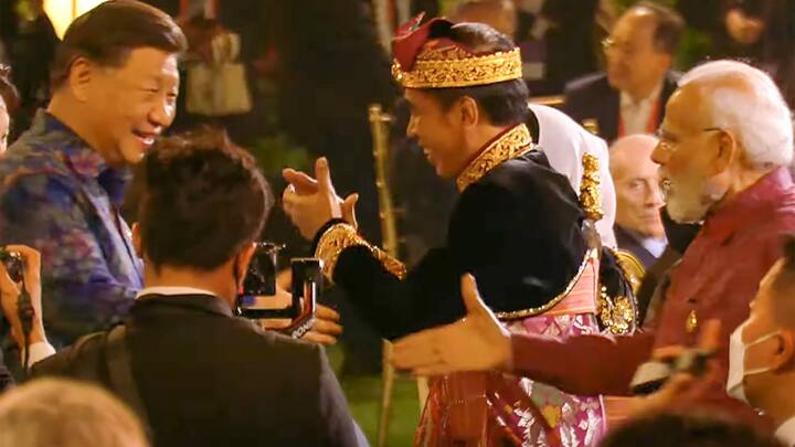 এশিয়ার দুই ক্ষমতাধারী রাষ্ট্রের কাছাকাছি আসাকে একটা মাইলফলক বলে মনে করছে ওয়াকিবহাল মহল। সাংহাই কো-অপারেশন অর্গানাইজেশন বা SCO সম্মেলন উপলক্ষে প্রধানমন্ত্রী মোদির সফরকে স্বাগত জানিয়েছে চিন।