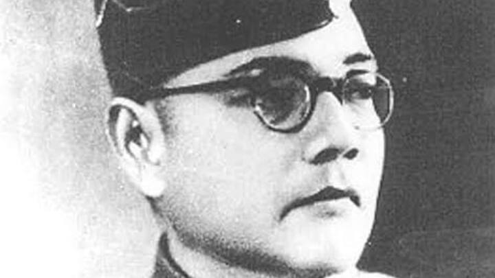 जय हिंद का सीधा अर्थ है, भारत की विजय हो. यह नारा आजादी के संघर्ष के दौरान भारतीयों को जोड़ने वाला सूत्र बना. धीरे-धीरे यह सिर्फ एक नारा नहीं बल्कि राष्ट्रीय गर्व और एकता का प्रतीक बन गया.