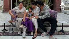 Rajeev-Charu: বিচ্ছেদ যেন নিছকই গুঞ্জন! স্বামী, শাশুড়ি আর মেয়েকে বিকানের ঘুরিয়ে দেখাচ্ছেন চারু