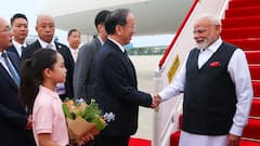 7 साल बाद चीन पहुंचे पीएम मोदी का रेड कारपेट पर ग्रैंड वेलकम, SCO शिखर सम्मेलन में होंगे शामिल