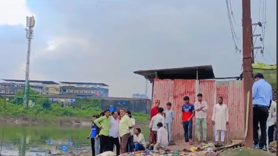 Bhiwandi Crime Unidentified Woman Found Beheaded Panic Grips Locals भिवंडी हादरली! अज्ञात महिलेचा गळा चिरलेल्या अवस्थेत सापडला, नागरिकांमध्ये भीतीचे वातावरण