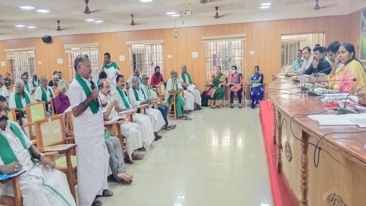 விதை நெல், உரங்கள் தட்டுப்பாடு இல்லாமல் கிடைக்க வேண்டும்... குறைதீர் கூட்டத்தில் விவசாயிகள் வலியுறுத்தல்