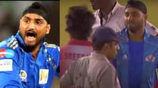 श्रीसंत को थप्पड़ मारने पर हरभजन सिंह के खिलाफ क्या हुआ था एक्शन? जानें BCCI ने क्या दी थी सजा