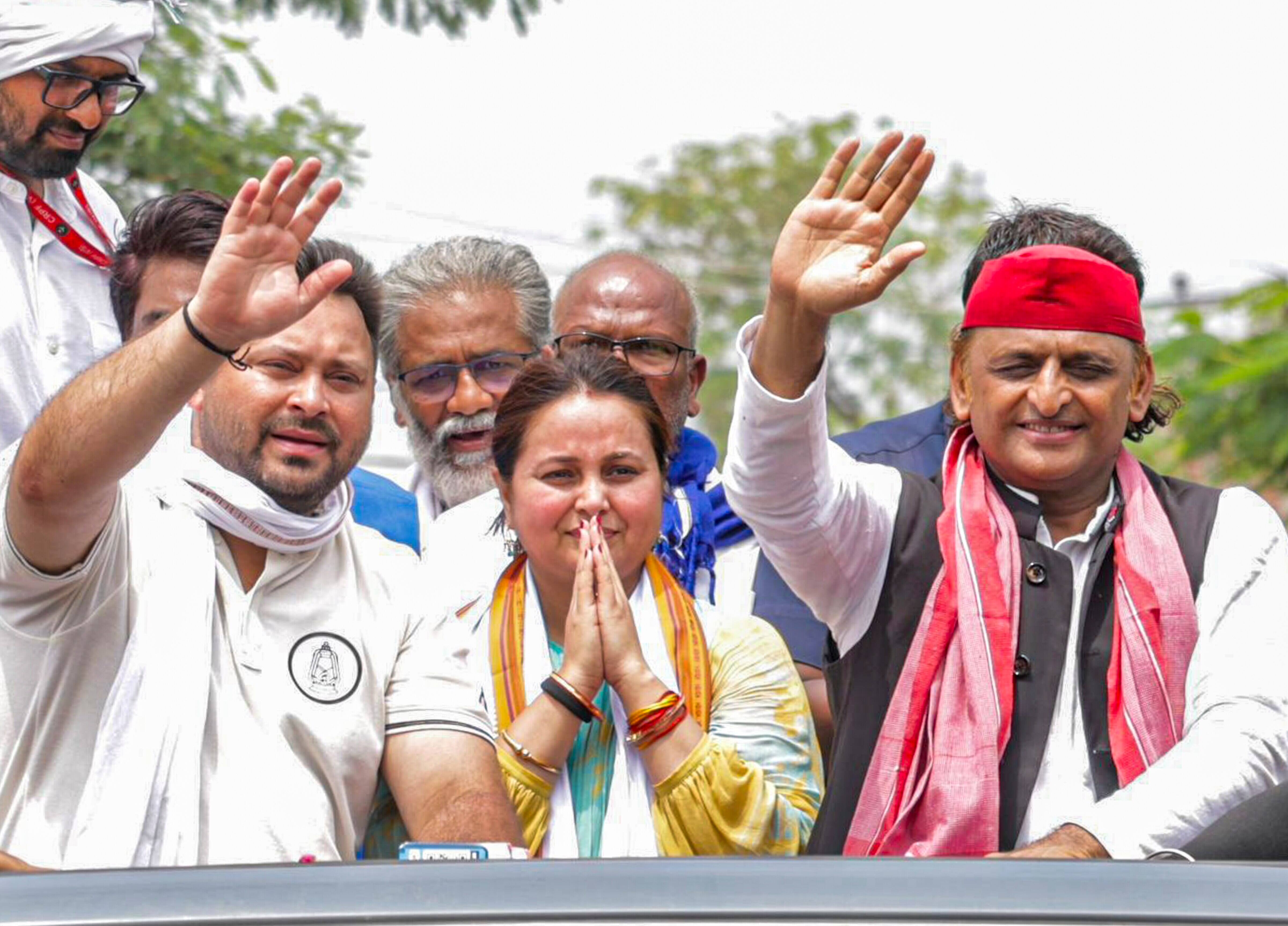 VIDEO: 'हमने उन्हें अवध में हराया, आप मग्ध में...', बिहार में BJP पर बरसे अखिलेश यादव, EC को बताया 'जुगाड़ आयोग