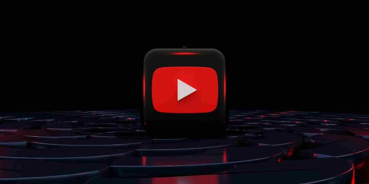 At the same time, the method of gifting for the audience is also easy. They can buy a bundle called jewels, which cost from $ 0.99 to $ 49.99. Once you take a bundle, it can be used in sending gifts several times during a live stream. Along with this, the audience also gets a set of animated gifts, although there is no customization option in it.
