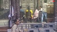 बांके बिहारी मंदिर में VIP दर्शन पर विवाद, कोर्ट ने DM, SSP और मंदिर प्रबंधन से मांगा जवाब