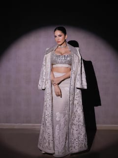 सनी लियोनी की 10 खूबसूरत तस्वीरें: कातिल अदाओं से घायल कर देती हैं फैंस के दिल