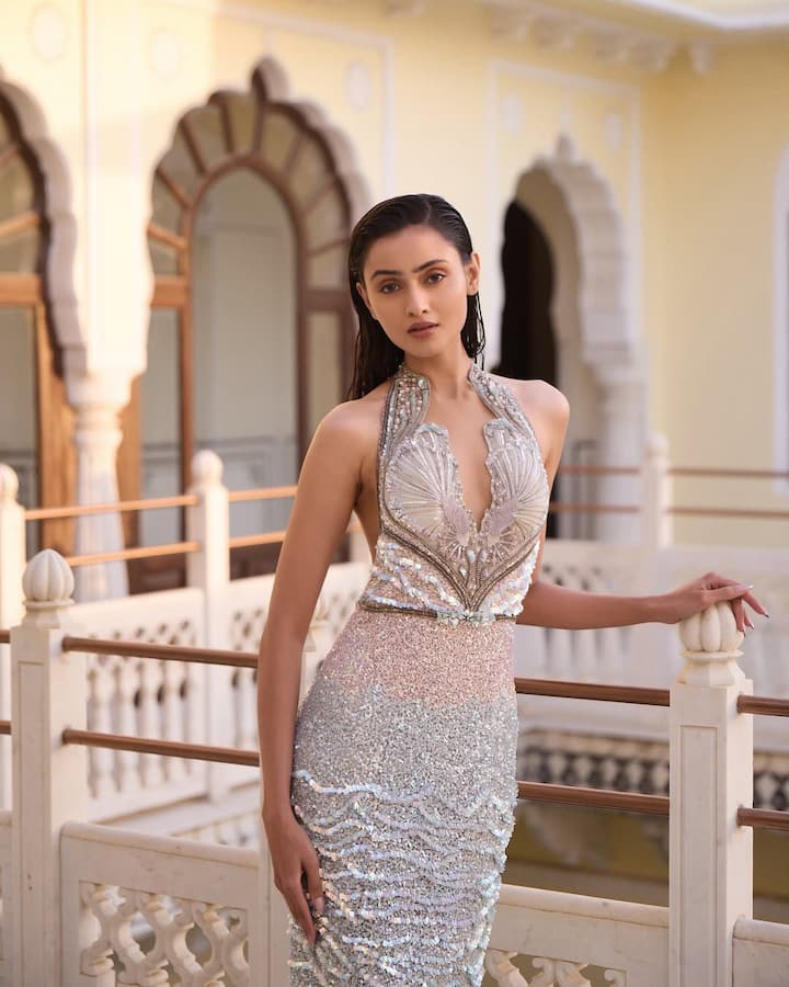 Janki was awarded the Best Supporting Actress Award at the 71st National Film Award. After this, in the remake of this Gujarati film 'Satan', the actress also surprised everyone with the role of Jahnavi.