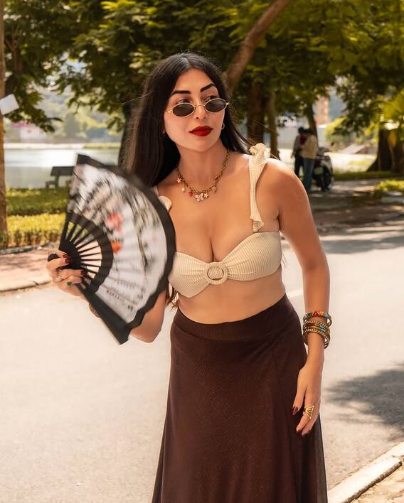 રુમા શર્માના સ્ટાઇલિશ લુકે જીત્યું ફેન્સનું દિલ