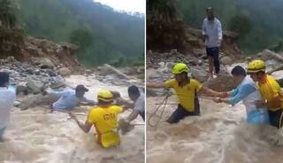 ਹੜ੍ਹਾਂ ਦਾ ਜਾਇਜ਼ਾ ਲੈਣ ਗਏ ਭਾਜਪਾ ਵਿਧਾਇਕ ਨਾਲ ਹੋਈ ਮਾੜੀ, ਪਾਣੀ ਦੇ ਤੇਜ਼ ਵਹਾਅ 'ਚ ਰੁੜਿਆ, ਮਸਾਂ ਬਚੀ ਜਾਨ, ਦੇਖੋ ਵੀਡੀਓ