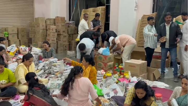 मुंबईतील आंदोलन विस्कळीत करण्याचं सरकारचं षडयंत्र आहे.हे जेवण साहित्य जमा करण्यासाठी मुस्लीम,धनगर आणि इतर बांधवांचाही हातभार लागल्याचे ते म्हणाले.