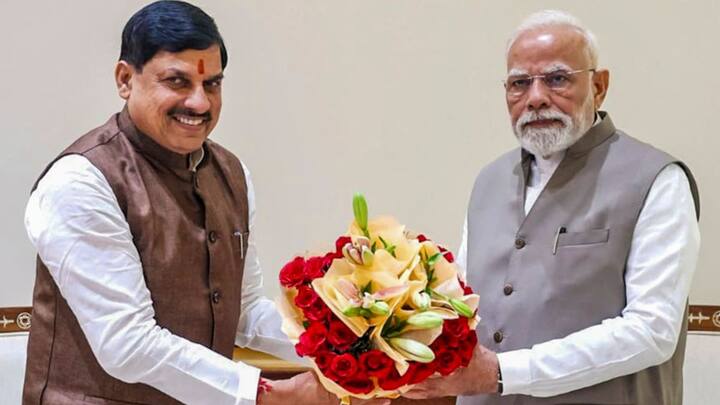 मध्य प्रदेश के मुख्यमंत्री मोहन यादव को 2.7% लोगों ने सराहा है. आठवें स्थान पर रहे मोहन यादव को उनके विकास कार्यों ने उन्हें इस सूची में स्थान दिलाया.