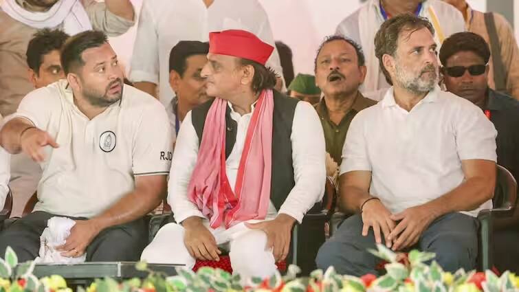 'અવધમાં હરાવ્યા, હવે મગધમાં હરાવીશું', અખિલેશ બોલ્યા- બિહારમાં ચર્ચામાં છે 3 છોકરાની જોડી bihar politics news updates samajwadi party leader akhilesh yadav said defeated in awadh now will defeat in magadh 'અવધમાં હરાવ્યા, હવે મગધમાં હરાવીશું', અખિલેશ બોલ્યા- બિહારમાં ચર્ચામાં છે 3 છોકરાની જોડી