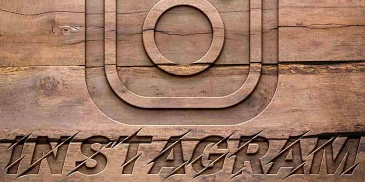 Reels के जरिए आप न सिर्फ दूसरों के प्रोडक्ट प्रमोट कर सकते हैं बल्कि अपना खुद का बिज़नेस भी बढ़ा सकते हैं. उदाहरण के लिए, अगर आप किसी आर्ट, क्राफ्ट, कुकिंग, फिटनेस ट्रेनिंग या ऑनलाइन कोर्स से जुड़े हैं तो अपनी Reels में उसके बारे में बताकर कस्टमर्स तक पहुंच सकते हैं. इससे आपकी कमाई सीधी-सीधी बढ़ेगी और आपका ब्रांड भी मजबूत होगा.