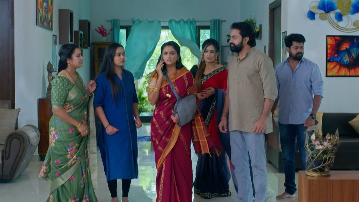 Nuvvunte Naa Jathaga Serial Today September 1st: నువ్వుంటే నా జతగా సీరియల్: దేవా కోసం పిచ్చెక్కిపోతున్న మిథున.. ఆదిత్య ఎంట్రీతో కొత్త ట్విస్ట్! దేవా తండ్రితో ఏం చెప్పాడు?