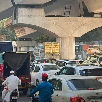 प्रमुख टप्पे - प्रथम टप्पा (१५ ऑगस्ट, २०२४): राजाराम पूल चौकातील ५२० मी. लांबीचा उड्डाणपूल (खर्च १५ कोटी). - दुसरा टप्पा (१ मे, २०२५): विठ्ठलवाडी ते फनटाईम, २.१ किमी लांबीचा पूल (खर्च ६१ कोटी). - तिसरा टप्पा (१ सप्टेंबर, २०२५): गोयल गंगा चौक ते इनामदार चौक, १.५४ किमी लांबीचा पूल (खर्च ४२ कोटी).