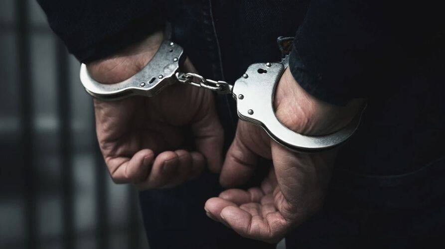 haryana-most-wanted-gangster-mainpal-badli-arrest-cambodia-soon-deported-to-india check details inside Gangster Arrest: 7 ਲੱਖ ਰੁਪਏ ਦਾ ਇਨਾਮੀ ਗੈਂਗਸਟਰ ਕੌਣ? ਵਿਦੇਸ਼ 'ਚ ਹੋਇਆ ਕਾਬੂ, ਲਿਆਂਦਾ ਜਾਏਗਾ ਭਾਰਤ; ਪੁਲਿਸ ਦੀ ਲਿਸਟ 'ਚ ਨੰਬਰ-1 ਮੋਸਟ ਵਾਂਟੇਡ ਦੋਸ਼ੀ...