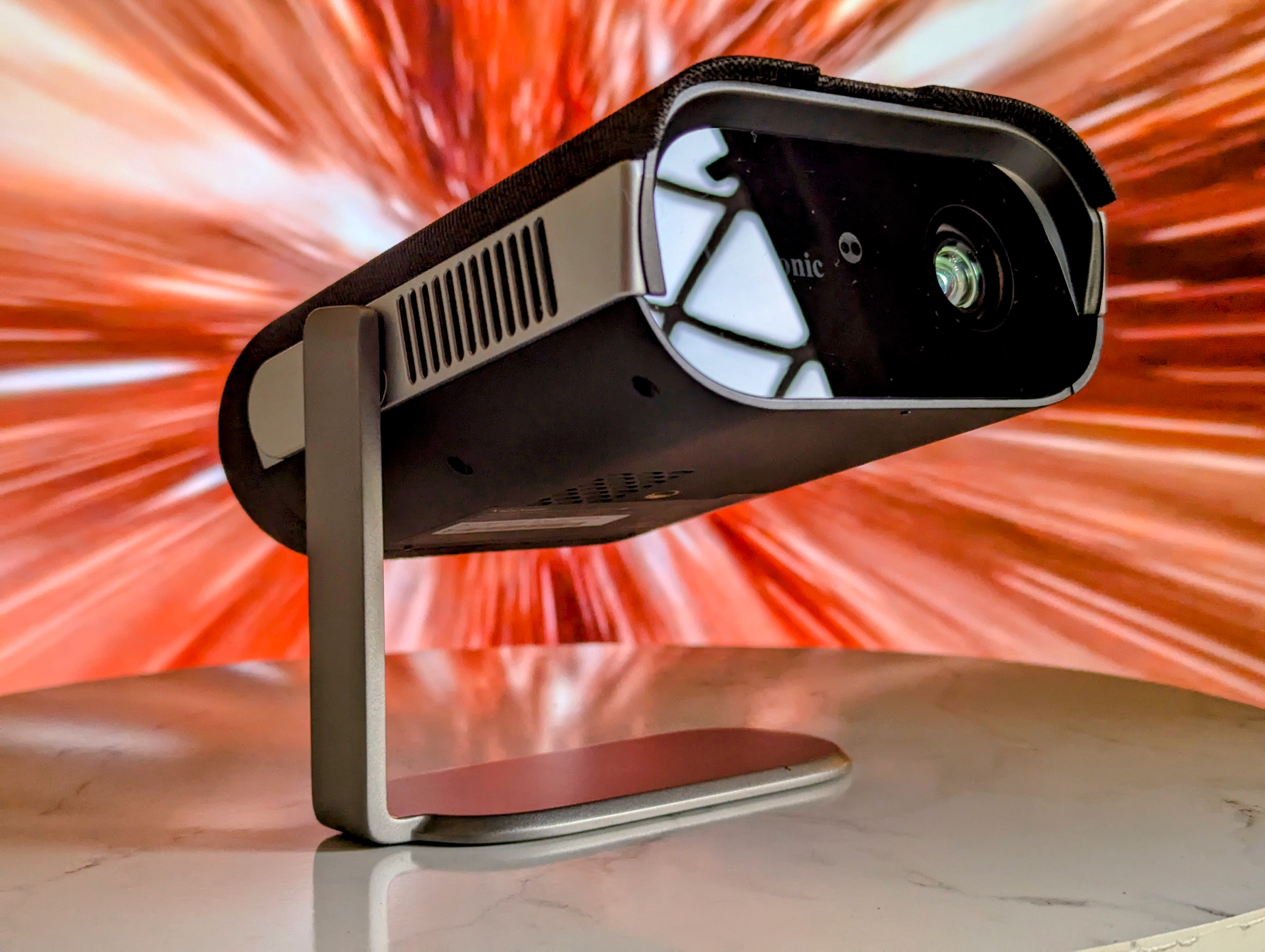 Gadgets Review | ViewSonic M1 Max: Pocket-Sized Cinema Or Just A Flashlight With Netflix? Find Out