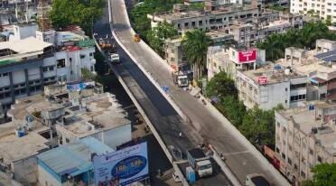 दरम्यान, या उड्डाण पुलाचे उद्घाटन झाल्यानंतर पुण्यातील वाहतूक कोंडीचा मार्ग आणखी सुकर होणार असून पुणेकरांना लांब पल्ल्याच्या उड्डाण पुलाचा वापर करता येईल.