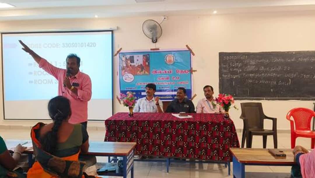 ஆசிரியர்களே… பணியில் தொடர, பதவி உயர்வு பெற டெட் தேர்வு கட்டாயம்- இல்லன்னா.. உச்ச நீதிமன்றம் அதிரடி!