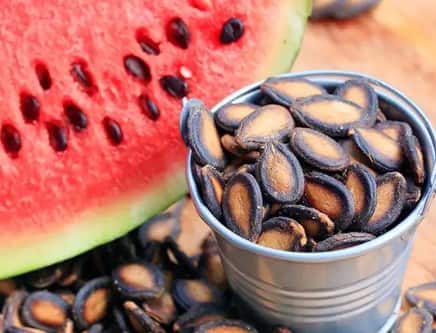 Watermelon seeds: Watermelon seeds are rich in protein, iron and magnesium. They give energy to the body and work as natural supplements for muscle building.