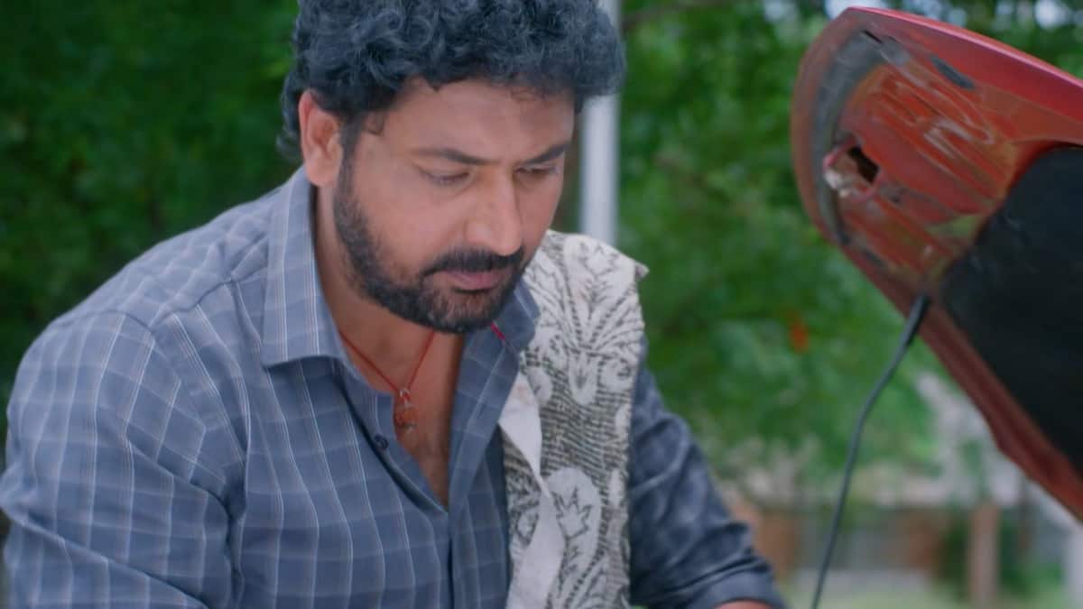 Chinni Serial Today September 2nd: చిన్ని సీరియల్: మహి పదేళ్ల నిరీక్షణకు తెర.. చిన్ని నుంచి ఫోన్.. మహిలో ఆశలు రేపిన లోహిత కుట్ర!