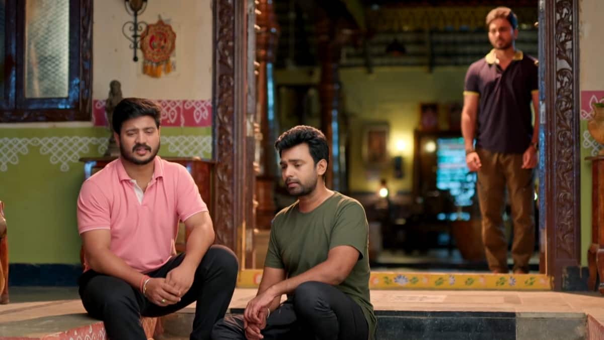 Illu Illalu Pillalu Serial Today September 2nd: ఇల్లు ఇల్లాలు పిల్లలు: అన్న కోసం తండ్రి డబ్బు కొట్టేసిన ధీరజ్! కల్యాణ్‌ కోసం నడిరోడ్డు మీద ప్రేమ పరుగులు!