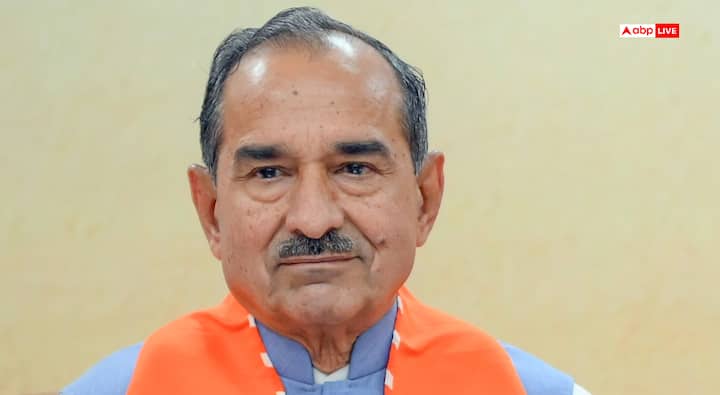 उन्होंने महिला विधायक नौक्षम चौधरी द्वारा गृह राज्य मंत्री जवाहर सिंह बेढम पर निशाना साधे जाने को भी लेकर अपनी नाराजगी जताई है. उन्होंने कहा कि बयान बाजी करने वालों को समझा दिया गया है और पार्टी इसे कतई ठीक नहीं मानती हैं.