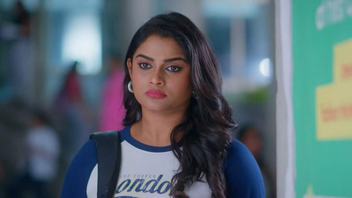 Chinni Serial Today September 2nd: చిన్ని సీరియల్: మహి పదేళ్ల నిరీక్షణకు తెర.. చిన్ని నుంచి ఫోన్.. మహిలో ఆశలు రేపిన లోహిత కుట్ర!