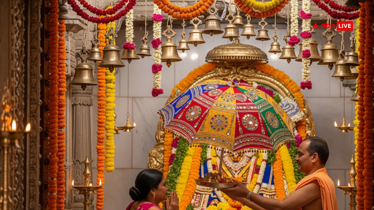 Daan: मंदिर में करें ये 6 चीजें दान, दूर होंगे संकट, आएगी सुख-समृद्धि! जानें शुभ दान का महत्व