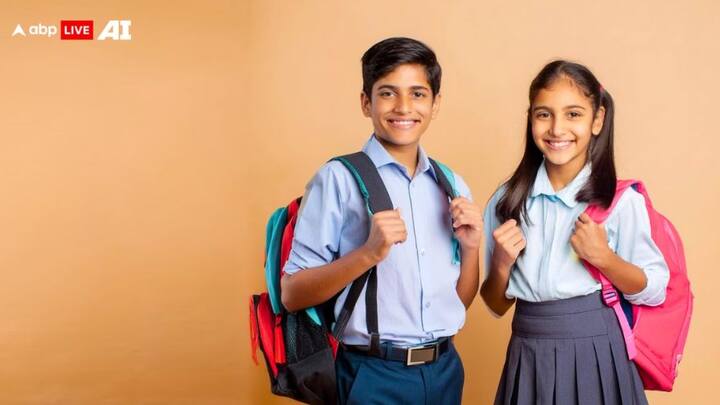 CBSE-র অধীনে আরেকটি সিঙ্গল গার্ল চাইল্ড স্কলারশিপ দেওয়া হয় যেখানে ছাত্রীদের মাসে মাসে ৫০০ টাকা করে আর্থিক সহায়তা দেওয়া হয়ে থাকে। এই বছর ফেব্রুয়ারি মাসেই এই স্কলারশিপের ২০২৪ সংস্করণের আবেদন শেষ হয়েছে।