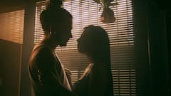 लाइट ऑफ करके ही फिजिकल रिलेशन क्यों बनाते हैं लोग, कपल्स को क्यों पसंद आता है अंधेरा?