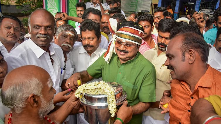 After OPS Walkout, AMMK’s Dhinakaran Puts NDA Ties On Hold Ahead Of 2026 TN Polls