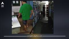 Punjab News: ਪਾਣੀ-ਪਾਣੀ ਹੋਇਆ ਜਲੰਧਰ! ਬਿਜਲੀ ਘਰਾਂ 'ਚ ਭਰਿਆ ਗੋਡੇ-ਗੋਡੇ ਪਾਣੀ, ਲੱਖਾਂ ਲੋਕਾਂ ਦੀ ਬਿਜਲੀ ਘੰਟਿਆਂ ਲਈ ਬੰਦ