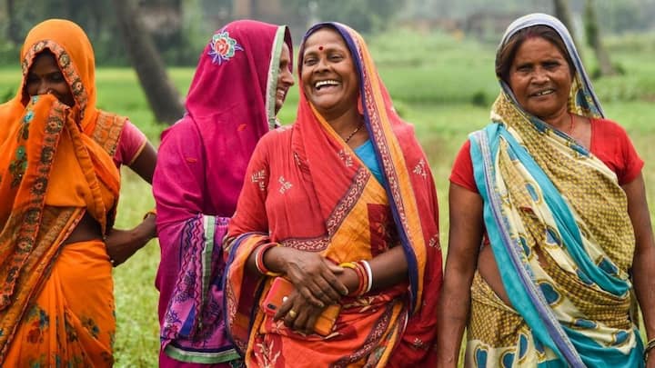In Bihar, millions of women associated with Jeevika Yojana are already running small industries. He has a good share in works like agriculture, animal husbandry, sewing-embroidery and handicrafts. This is the reason that the new scheme has also been linked to Jeevika Didi groups. So that women in rural areas benefit more.