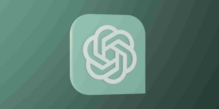 सबसे पहली और बड़ी सावधानी यह है कि अपनी व्यक्तिगत पहचान से जुड़ी कोई भी जानकारी, जैसे पूरा नाम, घर का पता या कोई अन्य निजी डिटेल, ChatGPT को नहीं देनी चाहिए. इसी तरह, फोन नंबर, ईमेल आईडी या सोशल मीडिया अकाउंट्स की डिटेल्स साझा करना भी खतरनाक हो सकता है क्योंकि इनका इस्तेमाल धोखाधड़ी और हैकिंग के लिए किया जा सकता है.