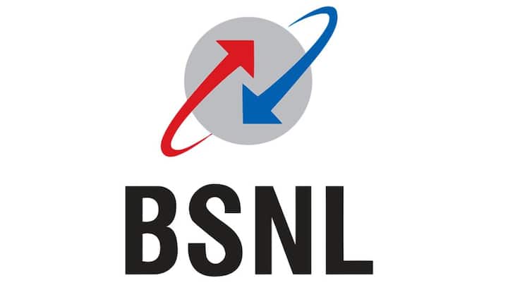 BSNL का भी एक प्लान 999 रुपये है जिसे आप चुन सकते हैं. इस प्लान में आपको 4 कनेक्शन (एक मुख्य और 3 फैमिली कनेक्शन) प्रत्येक कनेक्शन पर 75GB हाई-स्पीड डेटा, अनलिमिटेड वॉयस कॉल, प्रतिदिन 100 SMS आदि मिलेंगी.