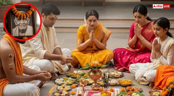 शास्त्रों के अनुसार दक्षिण को पितरों की दिशा माना जाता है, क्योंकि इस दिशा मे पितरों का वास होता है. इसलिए तस्वीर लगाते समय दक्षिण दिशा की ओर ही पूर्वज का मुख रखें.