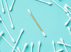 घर पर बनाएं इस तेल से स्पेशल मस्कारा, सिर्फ दो बूंद से ही घनी हो जाएंगी पलकें