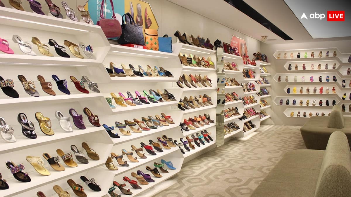 GST Reforms: ఒక వెయ్యి రూపాయల చెప్పులు కొంటే ఎంత శాతం GST పడుతుంది? ప్రభుత్వం తెలిపింది.