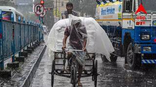 Weather Update :  অস্বস্তি বাড়াবে আদ্রতা, আগামীকাল কলকাতায় ভারী বৃষ্টি ? জানুন বাংলার ওয়েদার আপডেট