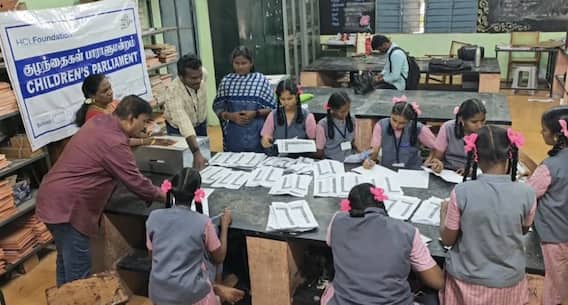 மதுரையில் பரபரப்பாக நடந்த பாராளுமன்ற தேர்தல்: 109 வாக்குகள் பெற்று பிரதமரான சகானா..!